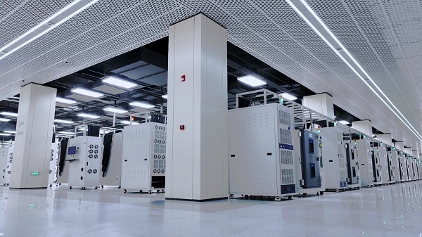 做好科技金融大文章 | 中國(guó)中信金融資產(chǎn):綠色科技金融賦能?chē)?guó)軒新能源鍛造“芯”引擎